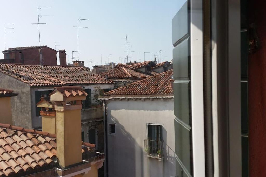Monolocale Vicino San Marco Apartment Venesia Bagian luar foto
